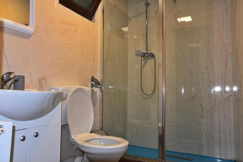 Double Room with Private Bathroom image 4
