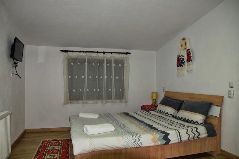 Double Room with Private Bathroom image 2