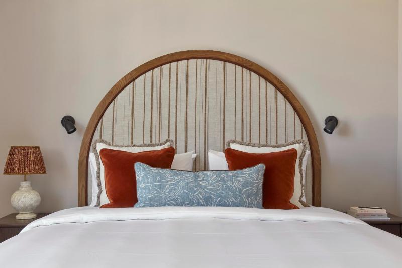 Superior Room image 4