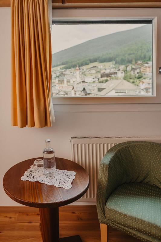 Single Room image 4