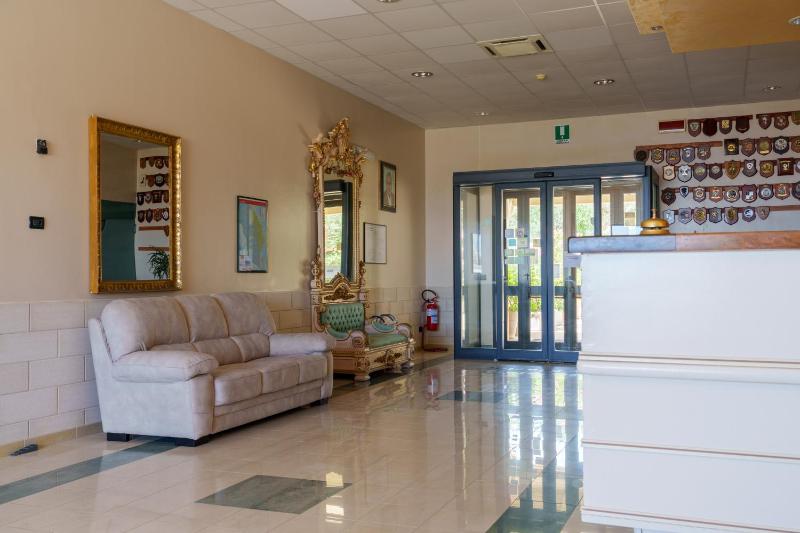 Superior Single Room image 4