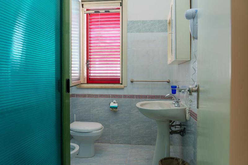 Superior Single Room image 1