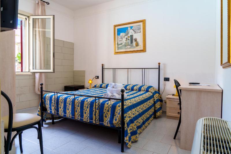 Superior Double Room image 4