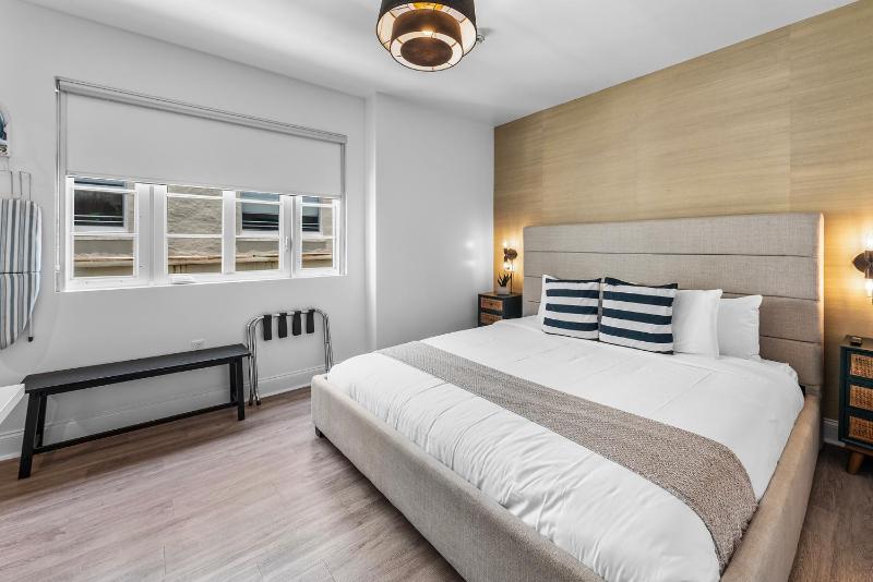 Luxuri Suites - image 28