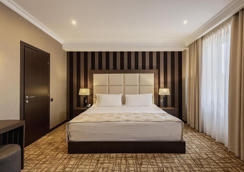 Suite image 1