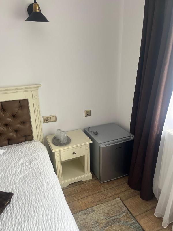 Double Room image 1