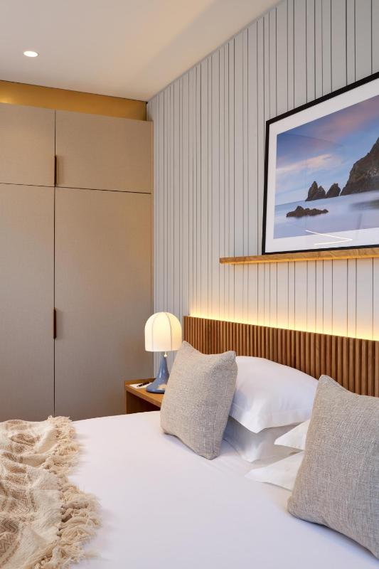 Standard Double Room with Garden View image 2