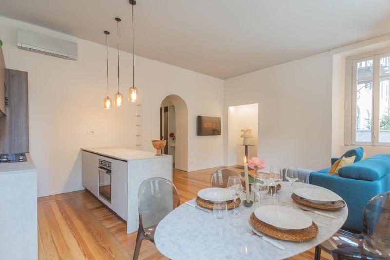 Como Liberty Suites - Garbo by Rent All Como - image 45
