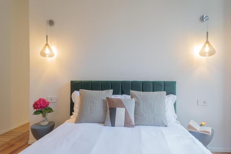 Como Liberty Suites - Garbo by Rent All Como - image 31
