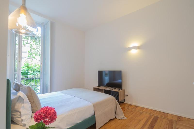 Como Liberty Suites - Garbo by Rent All Como - image 47