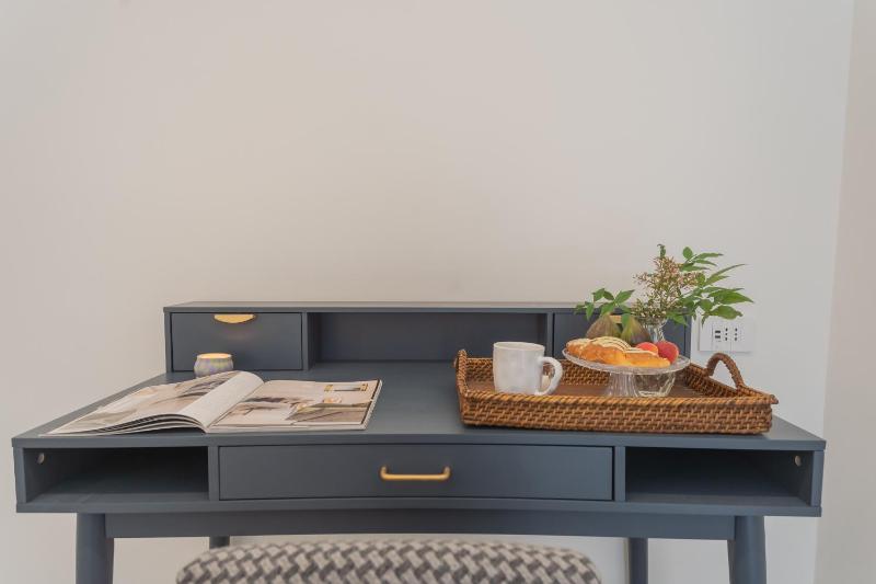 Como Liberty Suites - Garbo by Rent All Como - image 11