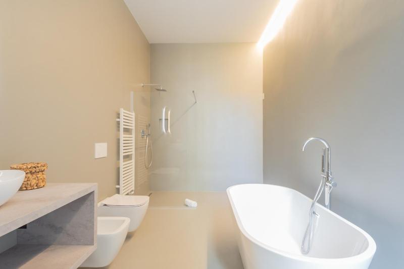 Como Liberty Suites - Garbo by Rent All Como - image 42