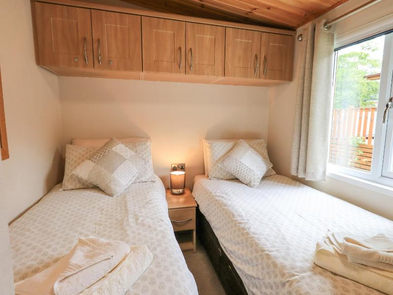 Esthwaite Lodge - image 8