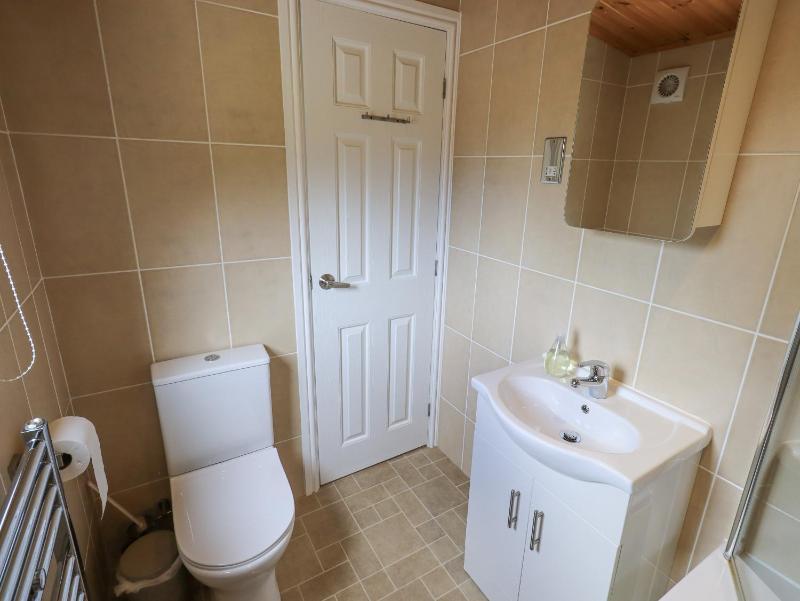 Esthwaite Lodge - image 30