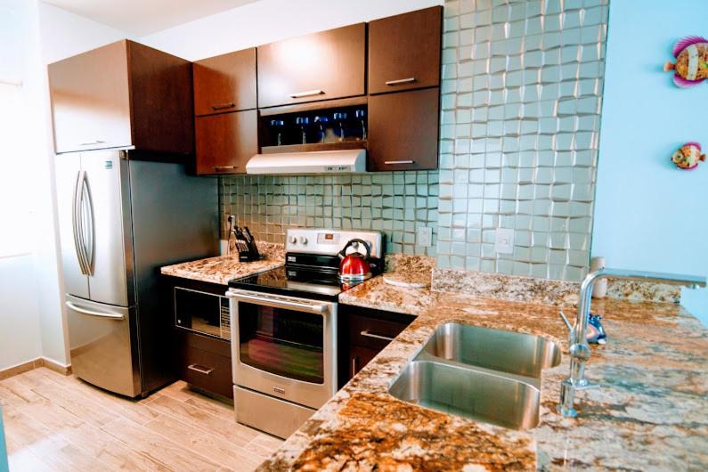 Maz4you Beachfront Condo - image 36