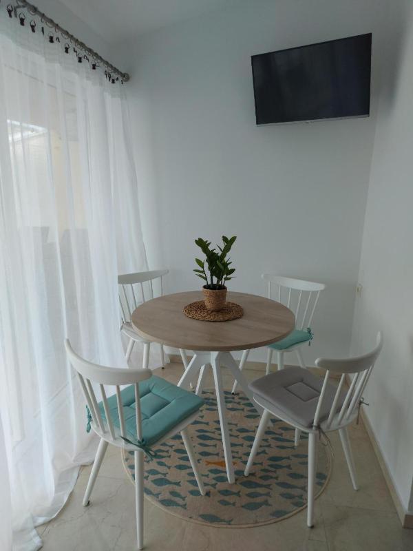 Apartments by the sea Podgora Makarska - 11469 - image 6