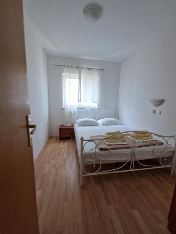 Apartments with parking space Lopar Rab - 16680 - image 40