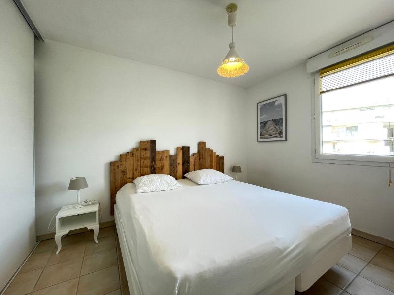 Bel Appartement T4 à Sète avec Terrasse Climatisation et Parking Privé - FR-1-338-571 - image 15