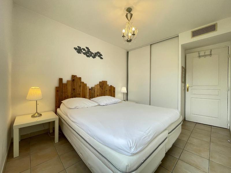 Bel Appartement T4 à Sète avec Terrasse Climatisation et Parking Privé - FR-1-338-571 - image 14