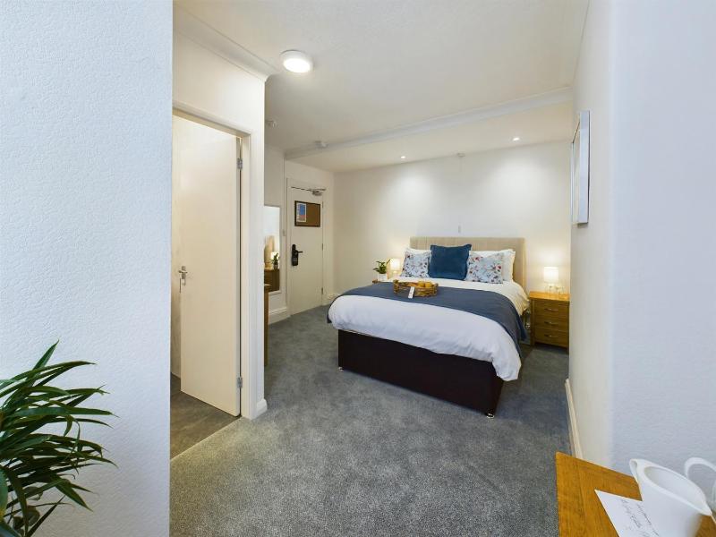 Standard Double Room image 1