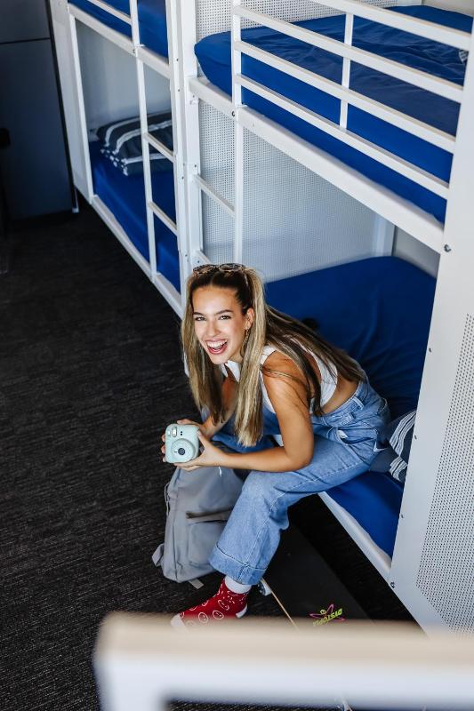 Bed in 4-Bed Female Dormitory Room with Shared Bathroom image 4