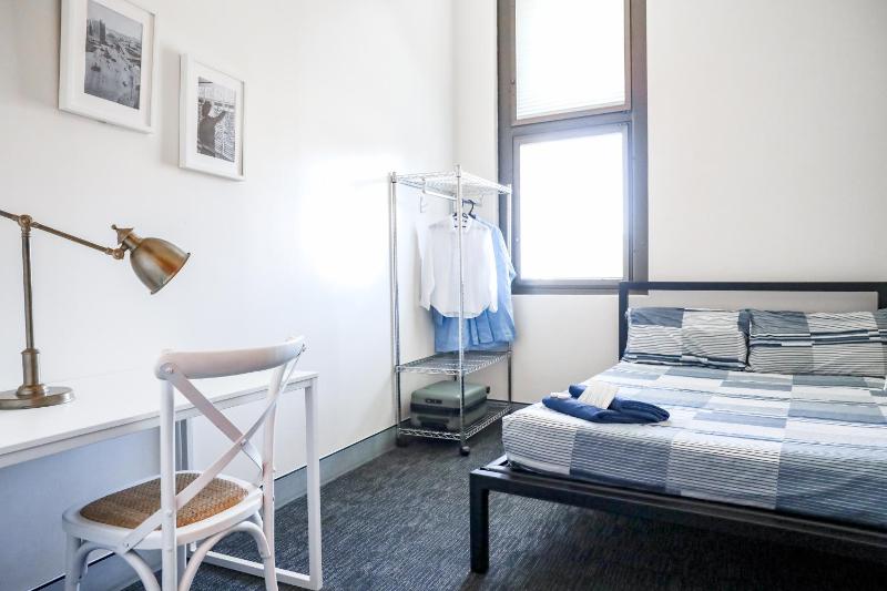 Double Room with Shared Bathroom image 1