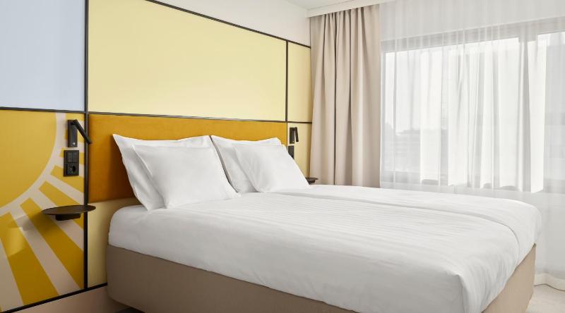 Superior Triple Room image 3