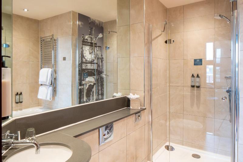 Executive Double Room image 3