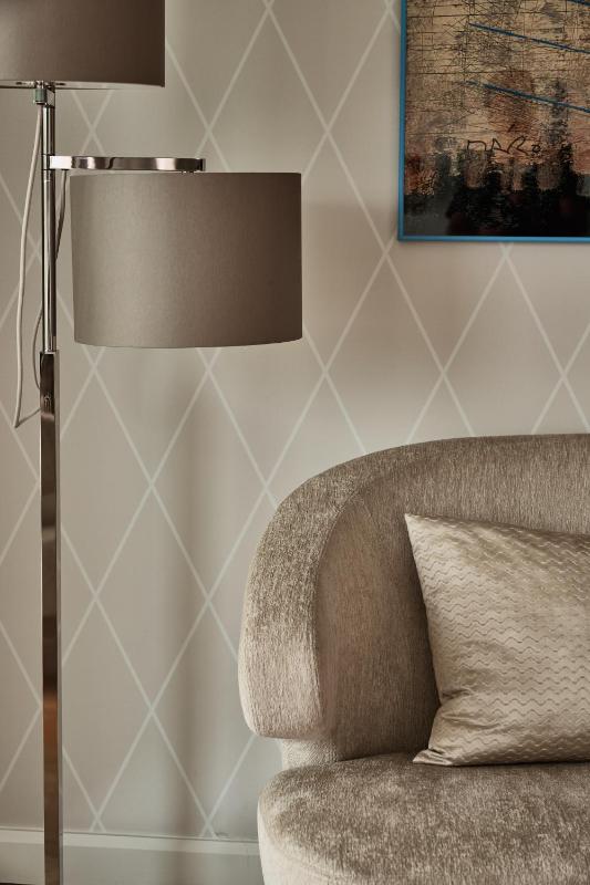 Premier Double Room with Balcony image 2