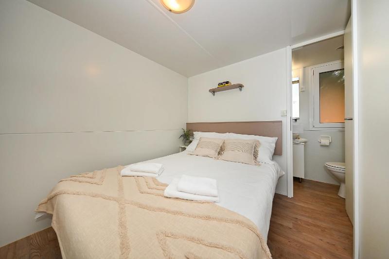 Camping Park Soline Mobile homes - image 15