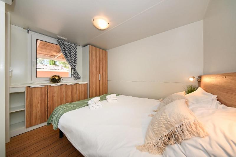 Camping Park Soline Mobile homes - image 32