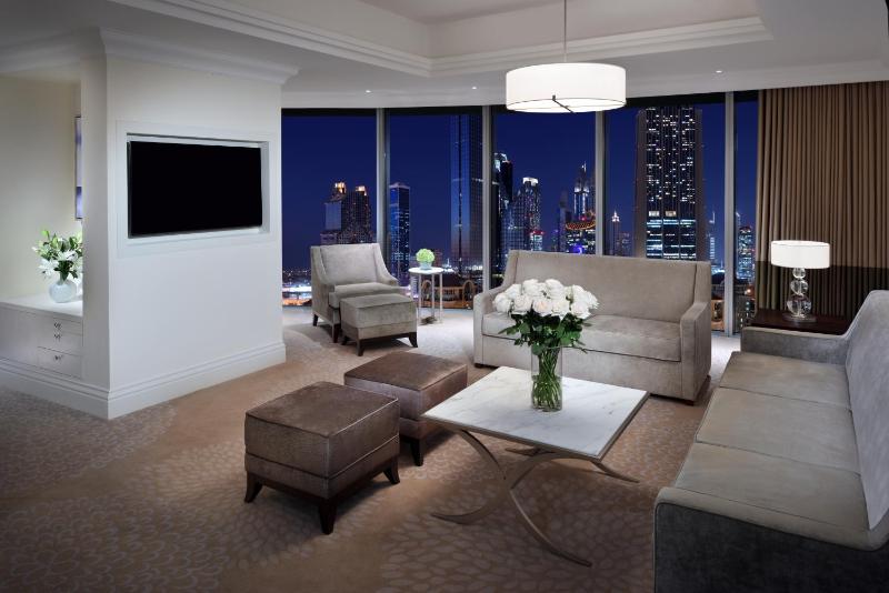 Executive Suite image 4