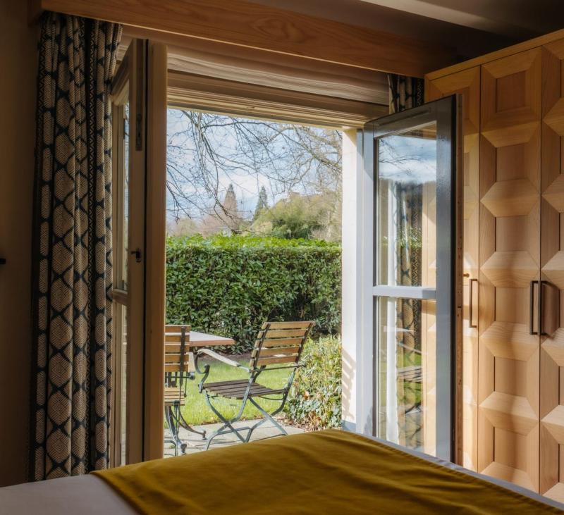 Deluxe Terrace Room image 4