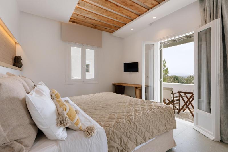  Superior Double Room with Sea View image 1