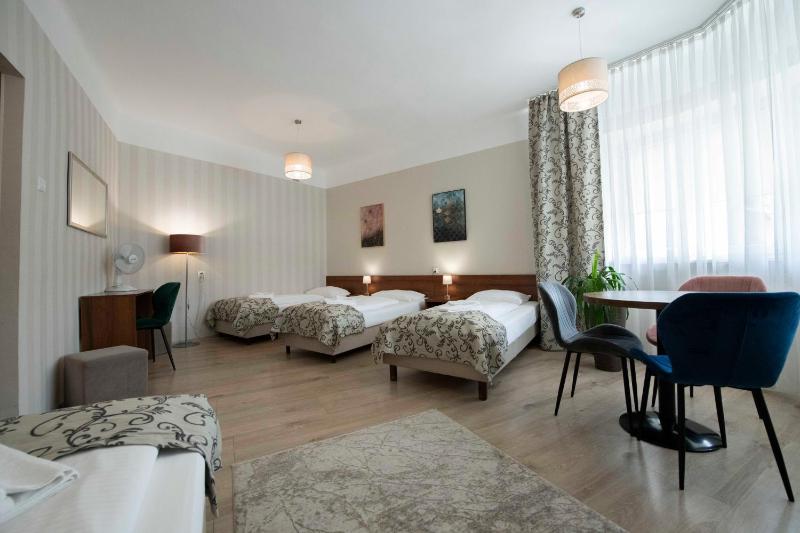 Hotel Polonia - image 18