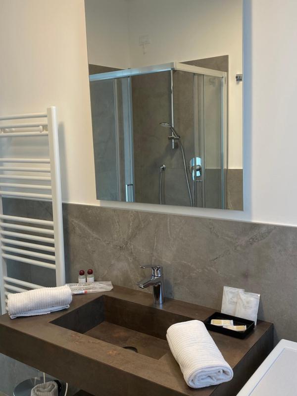 Sirmio Apartments - Darsena Stay - image 18