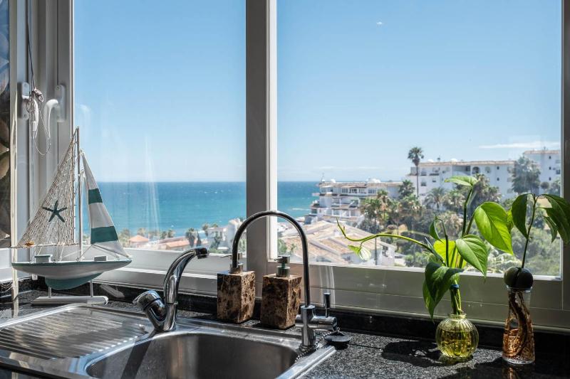Garden & Sea Apartments Mijas Costa & Fuengirola - image 11
