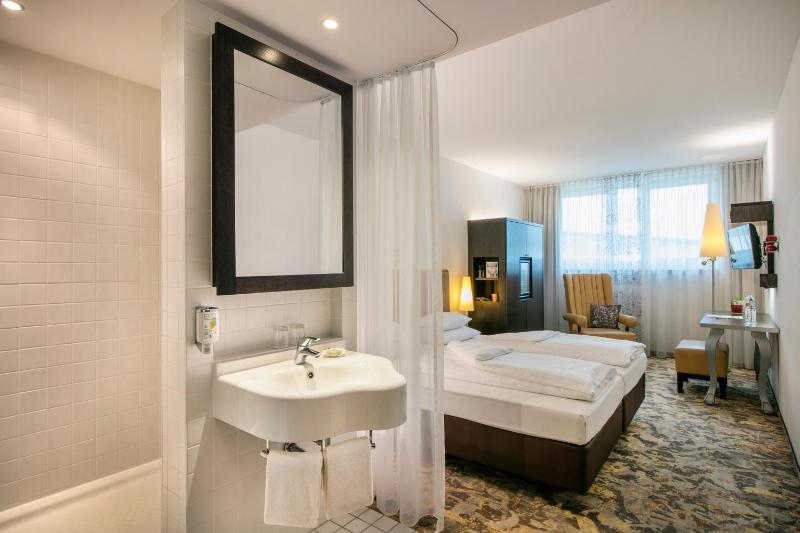 Comfort Double or Twin Room image 3