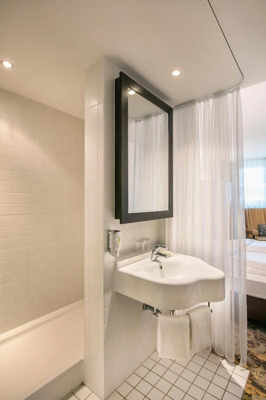 Comfort Double or Twin Room image 2