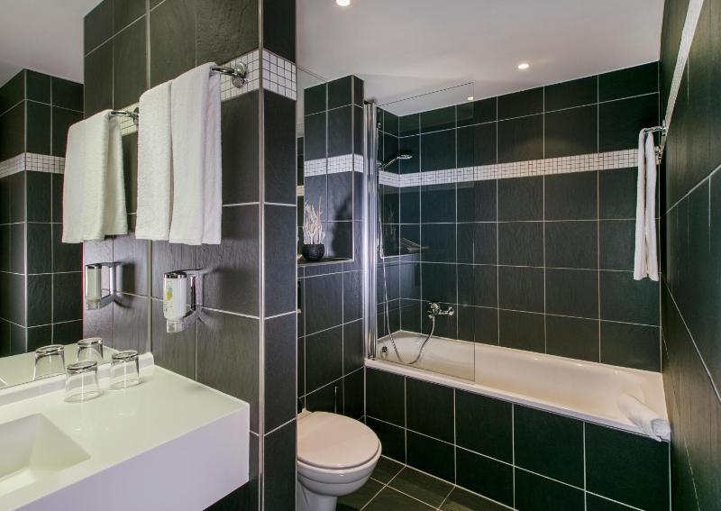 Two-Bedroom Apartment image 3