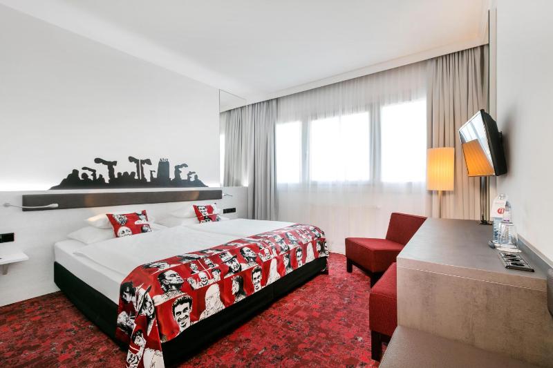 Comfort Double or Twin Room image 1