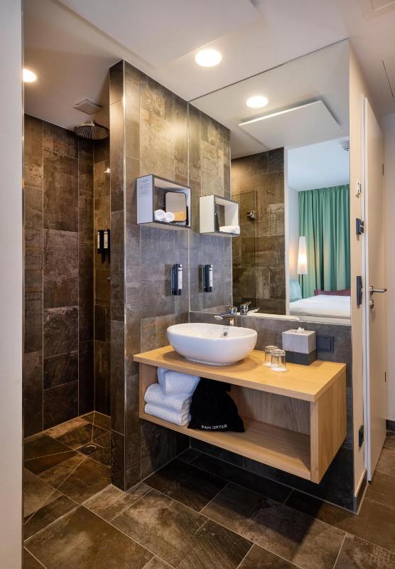 Superior Double or Twin Room image 1