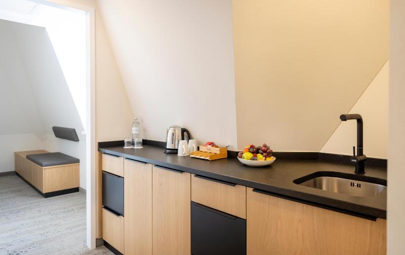 Suite image 3