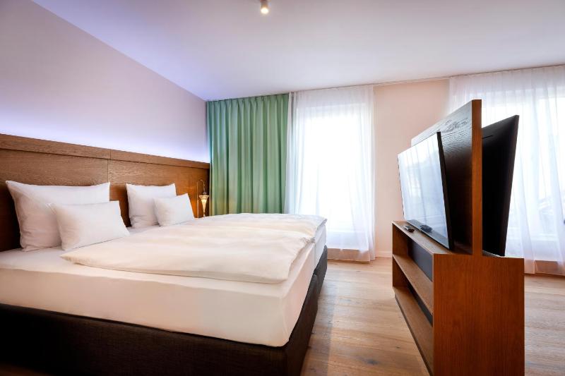 Junior Suite image 4