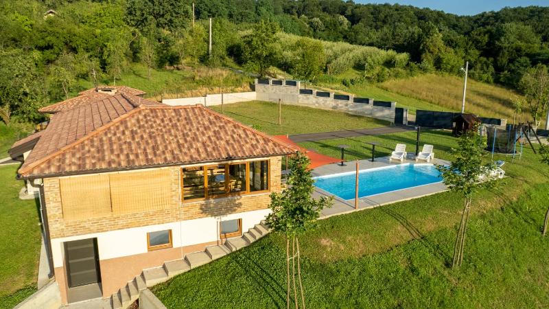 Villa Vikendica - Sunny Hill - jacuzzi sauna - image 9