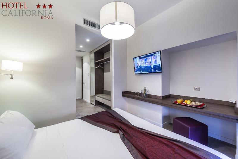 Superior Double Room image 2