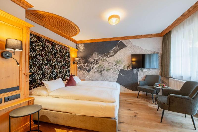 Budget Double Room image 1