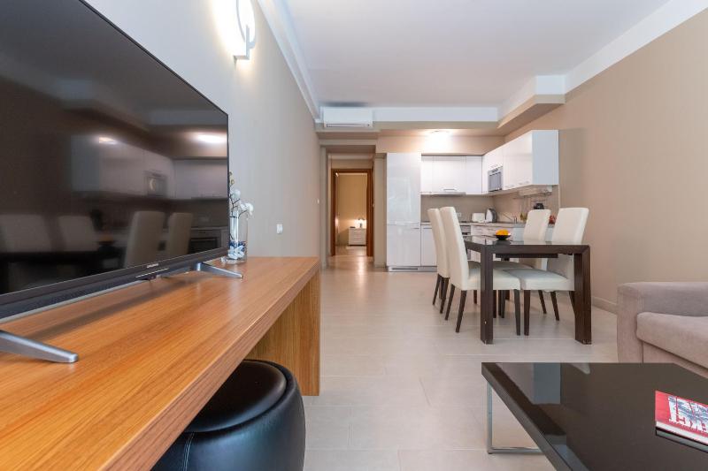 One-Bedroom Apartment with Patio image 1