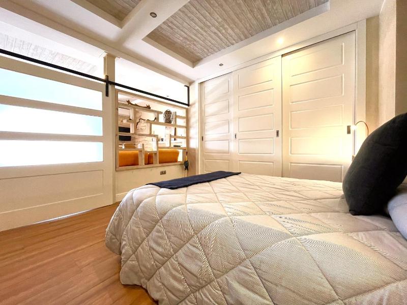 Loft´n Love with Parking and Views - image 20