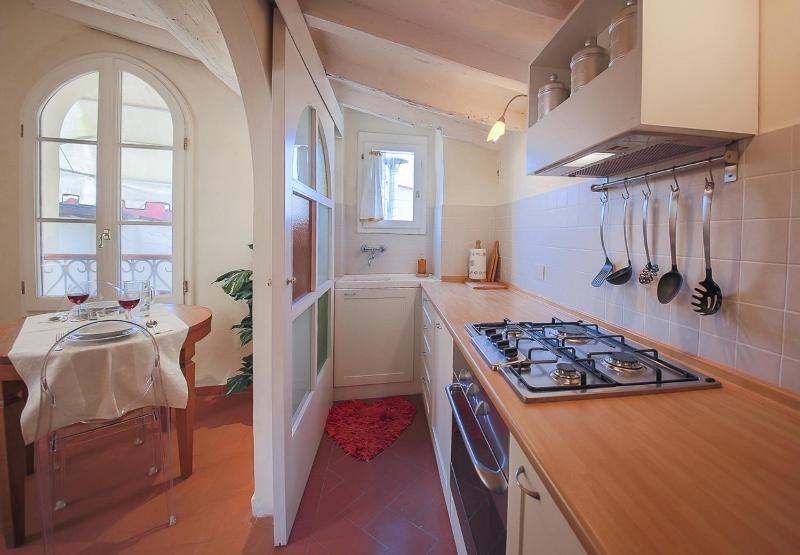 One-Bedroom Apartment image 3